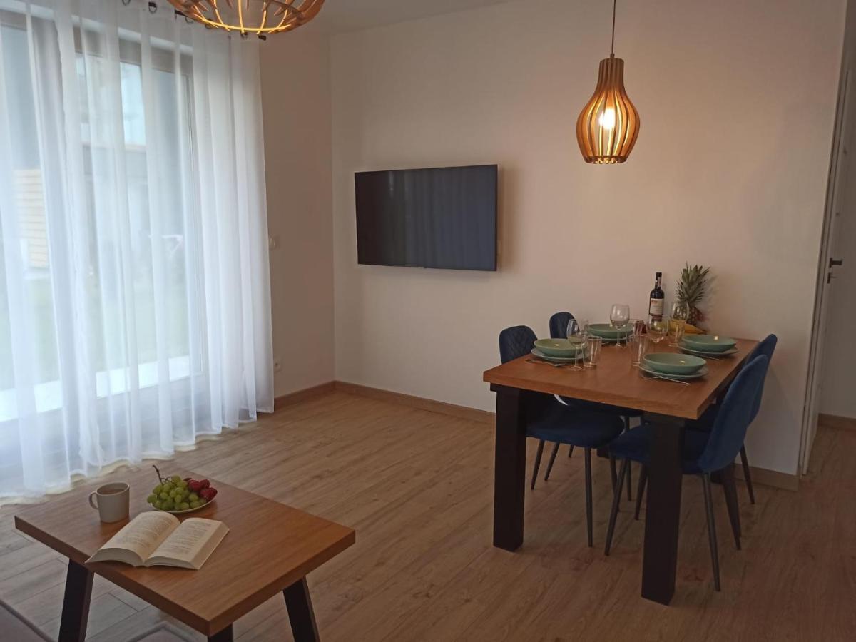Apartamenty Rodzinne Deluxe, Suite W Budynku Baltin Sarbinowo Kültér fotó